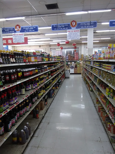 Asian Grocery Store «Hoa Binh Pomona Super Market», reviews and photos, 1093 E Holt Ave, Pomona, CA 91767, USA