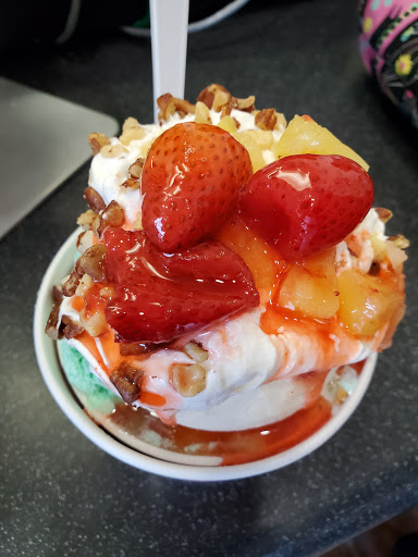 Ice Cream Shop «Cold Stone Creamery», reviews and photos, 8137 Honeygo Blvd C, Nottingham, MD 21236, USA