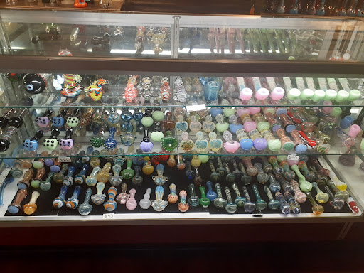 Tobacco Shop «Wonderland», reviews and photos, 33 Patton Ave, Asheville, NC 28801, USA