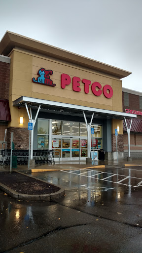 Pet Supply Store «Petco Animal Supplies», reviews and photos, 6425 Keizer Station Blvd, Keizer, OR 97303, USA