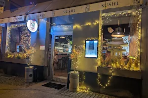 Izakaya Sushi Rynek image