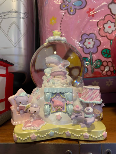 Gift Shop «V Gift Shop», reviews and photos, 461 6th Ave, New York, NY 10011, USA