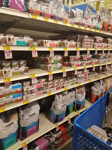 Pet Supply Store «PetSmart», reviews and photos, 355 Howe Ave, Cuyahoga Falls, OH 44221, USA