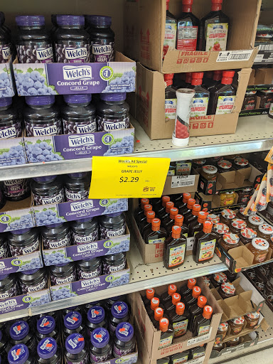 Grocery Store «United Grocery Outlet», reviews and photos, 4009 Rhea County Hwy # 102, Dayton, TN 37321, USA