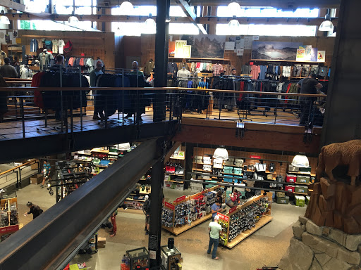 Camping Store «REI», reviews and photos, 222 Yale Ave N, Seattle, WA 98109, USA