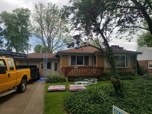 Roofing Contractor «West Michigan Roofing & Construction», reviews and photos, 3736 West River Dr NE, Comstock Park, MI 49321, USA