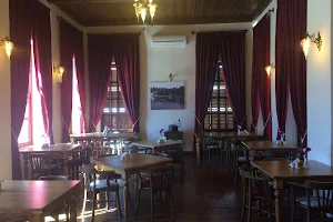 Antalya Öğretmen Evi Işıklar Şubesi( KAFE-RESTAURANT) image