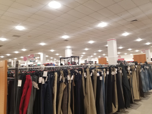 Department Store «HomeGoods», reviews and photos, 25959 Lorain Rd, North Olmsted, OH 44070, USA