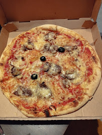 Plats et boissons du Pizzeria Pizza ROBERT à Colomiers - n°13