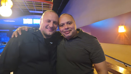 Bowling Alley «Strike Ten Lanes & Lounge», reviews and photos, 800 E Nerge Rd, Roselle, IL 60172, USA