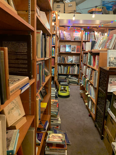 Used Book Store «Old Capitol Books», reviews and photos, 559 Tyler St, Monterey, CA 93940, USA