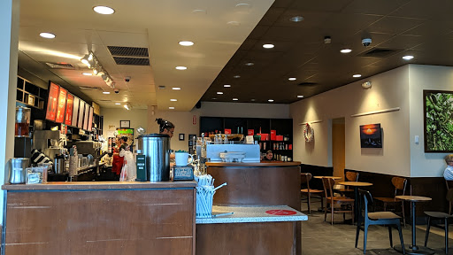 Starbucks, 35 Airport Rd, Warwick, RI 02889, USA, 