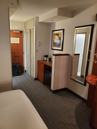 Hotel «Courtyard by Marriott Canton», reviews and photos, 4375 Metro Cir NW, North Canton, OH 44720, USA