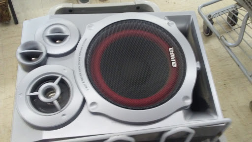 Thrift Store «Salvation Army Thrift Store», reviews and photos, 2506 S Roan St, Johnson City, TN 37601, USA