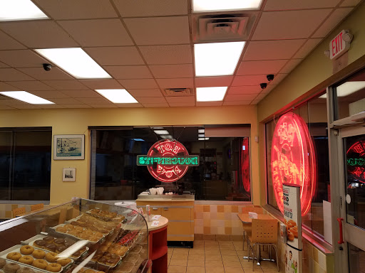 Bakery «Krispy Kreme Doughnuts», reviews and photos, 3703 Atlanta Hwy, Bogart, GA 30622, USA