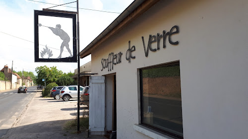 SOUFFLEUR DE VERRE GUITTET LOUP à Le Bugue