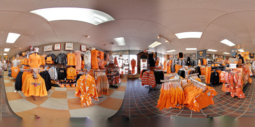 Sportswear Store «HoundDogs of Knoxville», reviews and photos, 9250 Kingston Pike, Knoxville, TN 37922, USA