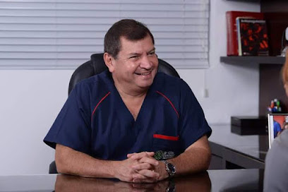Dr. Emil Maraby - Cirujano Vascular