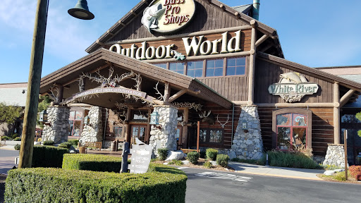 Sporting Goods Store «Bass Pro Shops», reviews and photos, 7777 Victoria Gardens Ln, Rancho Cucamonga, CA 91739, USA