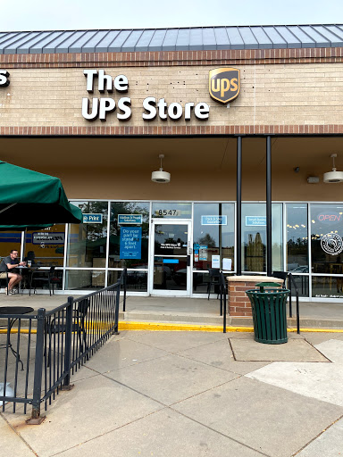 The UPS Store, 8547 E Arapahoe Rd j, Greenwood Village, CO 80112, USA, 