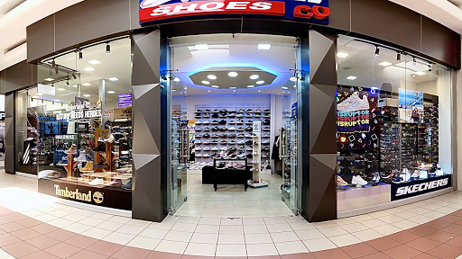 Stores to buy shoes Quito