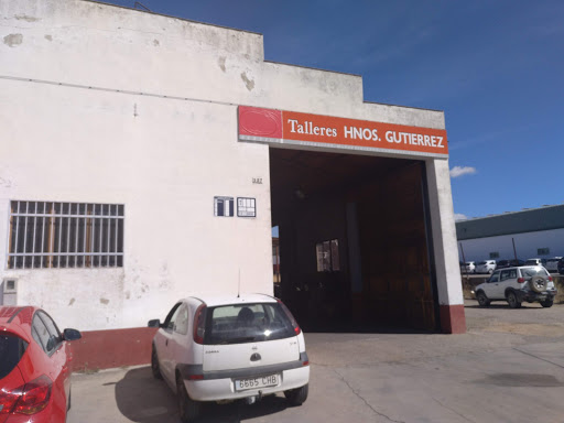Talleres Francisco y Pedro Gutiérrez en Hinojosa del Duque, Córdoba