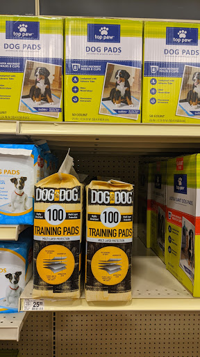 Pet Supply Store «PetSmart», reviews and photos, 1130 SE Everett Mall Way, Everett, WA 98208, USA