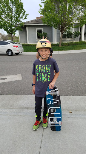 Snowboard Shop «The Vault - Snowboards & Skateboards», reviews and photos, 227 G St, Davis, CA 95616, USA