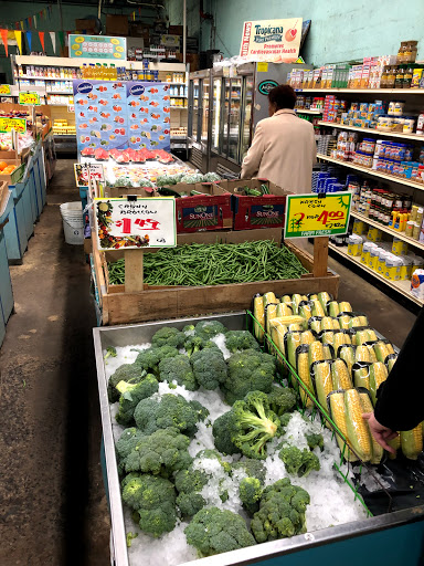 Produce Market «Rahway Farm», reviews and photos, 1050 St George Ave, Rahway, NJ 07065, USA