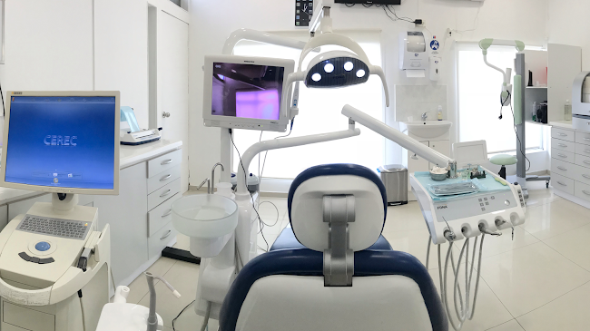 Odontología Central - Dr. Víctor Varela