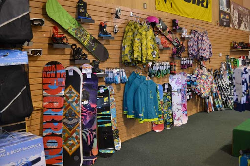 Hot Tub Store «Pelican Leisure Sports», reviews and photos, 1230 N West End Blvd, Quakertown, PA 18951, USA