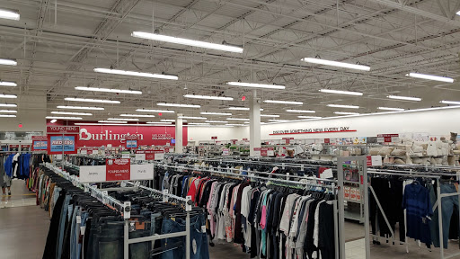 Clothing Store «Ross Dress for Less», reviews and photos, 257 N Weber Rd, Bolingbrook, IL 60490, USA