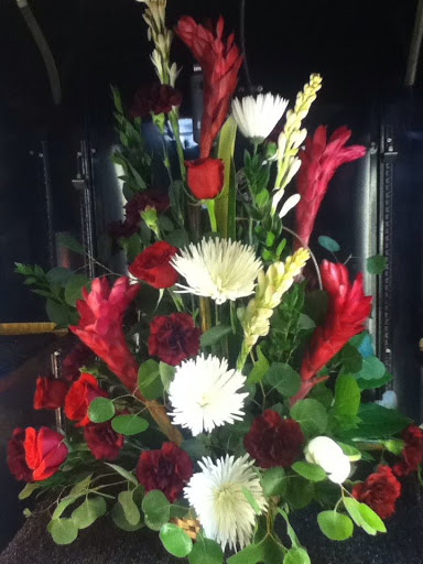 Florist «Showers of Flowers», reviews and photos, 3850 San Pablo Ave # 100, Emeryville, CA 94608, USA