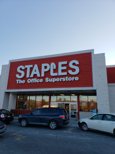 Office Supply Store «Staples», reviews and photos, 951 Viewmont Dr, Dickson City, PA 18519, USA