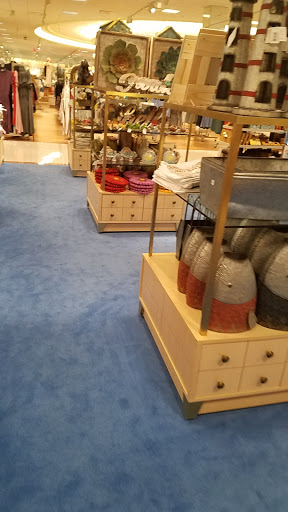 Department Store «Von Maur», reviews and photos, 1530 Polaris Pkwy, Columbus, OH 43240, USA