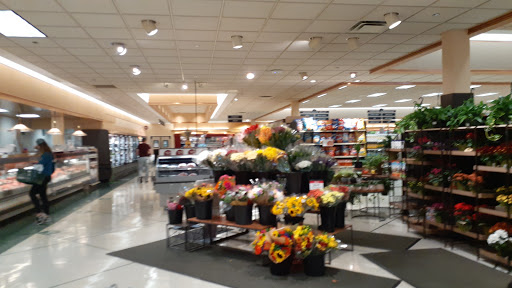 Supermarket «Lunds & Byerlys Hwy 7 Minnetonka», reviews and photos, 11400 MN-7, Minnetonka, MN 55305, USA