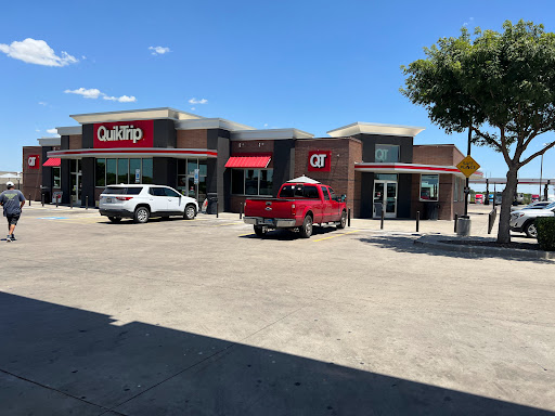 QuikTrip, 5400 S Interstate 35 East Service Rd, Waxahachie, TX 75165, USA, 