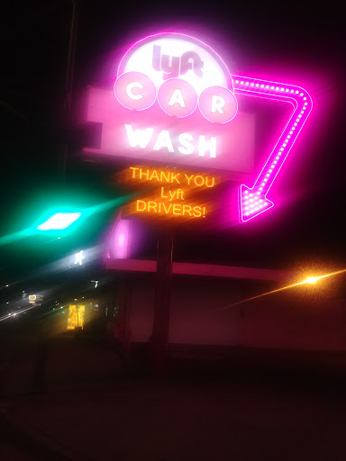 Car Wash «La Cienega Car Wash & Oil Change», reviews and photos, 1907 S La Cienega Blvd, Los Angeles, CA 90034, USA