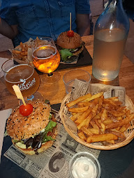 Photo n°34 de PSYCHEDELICE à Saint-Julien-en-Born ()