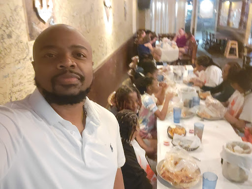 Shopping Mall «Victory Crossing Shopping Center», reviews and photos, 4020 Victory Blvd, Portsmouth, VA 23701, USA