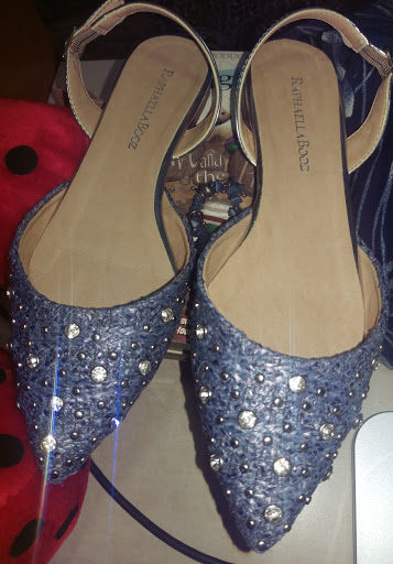 Thrift Store «Monarch Thrift Shop», reviews and photos, 2866 N Milwaukee Ave, Chicago, IL 60618, USA