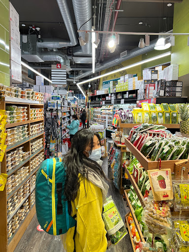 Korean Grocery Store «H Mart», reviews and photos, 38 W 32nd St, New York, NY 10001, USA