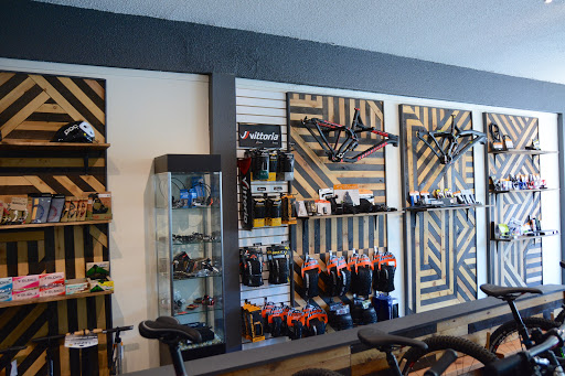 Bicycle Store «Breakaway Bikes», reviews and photos, 4235 Montgomery Dr, Santa Rosa, CA 95405, USA