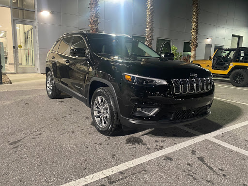 Used Car Dealer «New Smyrna Chrysler Jeep Dodge», reviews and photos, 1300 N Dixie Fwy, New Smyrna Beach, FL 32168, USA