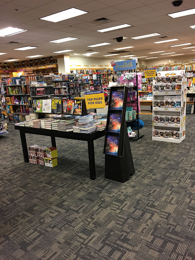 Book Store «Books-A-Million», reviews and photos, 100 Viewmont Dr, Scranton, PA 18508, USA