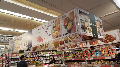 Shopping Mall «Weller Court», reviews and photos, 123 Astronaut E S Onizuka St, Los Angeles, CA 90012, USA