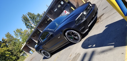 Delmont Garden Car Wash en Baton Rouge
