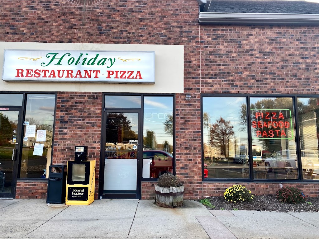 Holiday Restaurant & Pizza 06029
