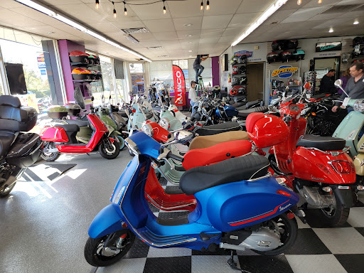 Motorcycle Dealer «Arlington Motorsports Inc», reviews and photos, 1020 W Northwest Hwy, Arlington Heights, IL 60004, USA