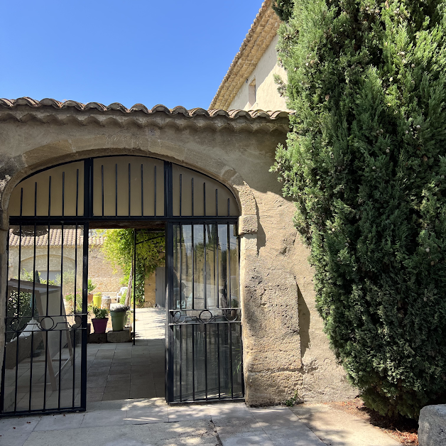 Location Gîte Vaucluse Mas des Glycines à Camaret-sur-Aigues (Vaucluse 84)